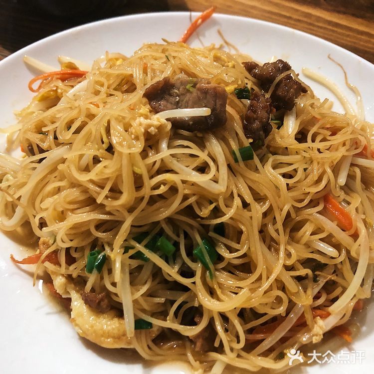 地铁一个多小时，来吃口网红肉
