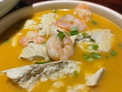 压锅虾膏豆腐-前海沿·青岛菜(五四广场永旺店)