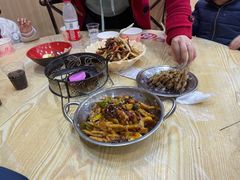 -江城燕子大排档(江汉路步行街店)