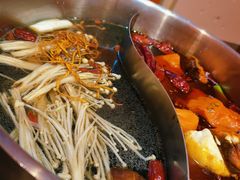-唯爱KTV聚会餐厅(仙林东城汇店)