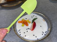 酸奶甜醅-贯贯吉·清真餐厅(浙江中路店)