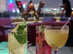-池畔酒吧 WET Bar