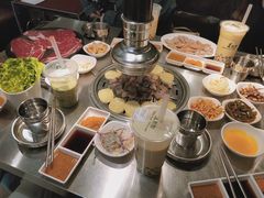 -韩聚屋韩国烤肉餐厅(新北万达店)