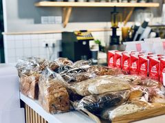 -焙丽拾光(麦凯乐直营店)