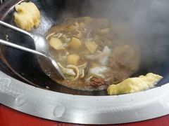 -哈尔滨东北铁锅炖(都督街店)