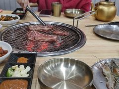 -牛信亭韩国料理·炭火烤肉(紫藤路店)