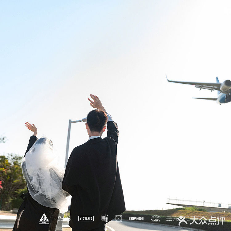 机场婚纱照