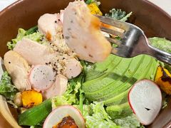 牛油果鸡胸肉沙拉-农畉LONFOOD(万象天地店)