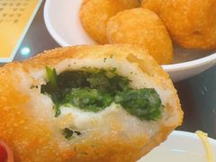 玉兰饼-毛华美食(清扬路店)