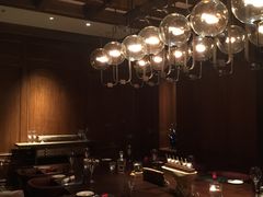 -恰餐厅及酒吧 CHAR Bar & Grill (北京丽都皇冠假日店)