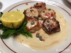 -Musso & Frank Grill