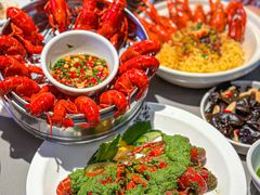 -龙巢盱眙龙虾·牛蛙·烧烤宵夜(八卦岭店)