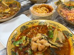 虾滑冒菜-火辣辣麻辣粉(桃园二巷店)