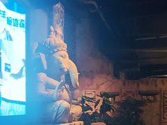 -泉城欧乐堡戏水湾艺术养生温泉