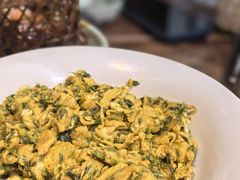 香椿炒蛋-鱼食饭稻·苏浙土菜17年老馆子(平江路店)