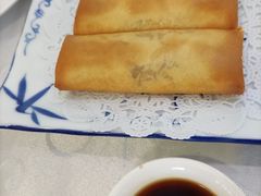 -新镇江酒家(南京西路店)
