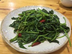 -二孃鸡爪爪(东郊记忆店)