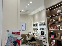 -HIMO海马体照相馆(上海华润CP静安店)