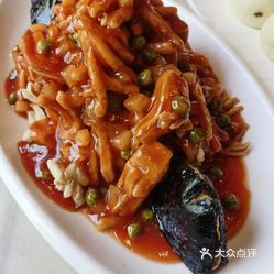 功德林素菜饭庄(前门店)的松鼠桂鱼好不好吃?用户评价口味怎么样?