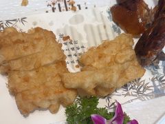 -梅利汴京烤鸭•开封豫菜地标店(东大街店)