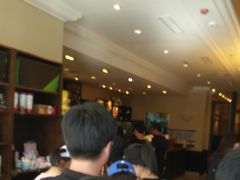 -星巴克臻选(威海威高广场店)