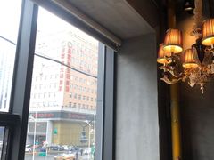 靠窗位-LYFATTI 莱芙缇(赣水路店)