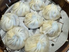 -馋三尺蟹粉小笼(人民广场店)