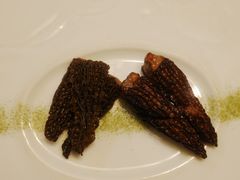 香煎羊肚菌与和牛-玉芝兰(长发街店)