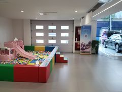 -成都华星西蒙上汽大众4S店(羊西线店)