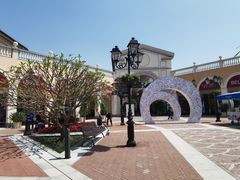 -佛罗伦萨小镇广佛名品奥特莱斯(疏港路店)