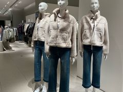 -URBAN REVIVO(西安Momopark店)