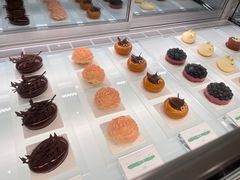 -潮一不贰·法式甜品·生日蛋糕·西式简餐(外滩店)
