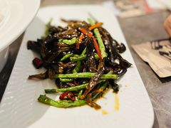 -闫府私房菜·百年鲁菜(恒隆店)