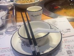 -山河屯铁锅炖·非遗东北菜(南山店)