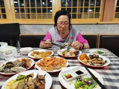 -丽池宫韩式汗蒸会馆(华灯坊店)