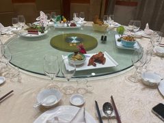 -山明水秀大饭店