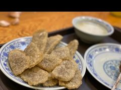 老北京炸灌肠-门框胡同百年卤煮(新街口店)