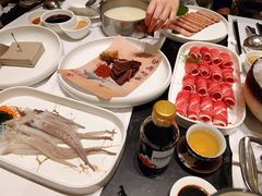 -红鼎豆捞·非遗鲍皇汤火锅(宝丰路店)