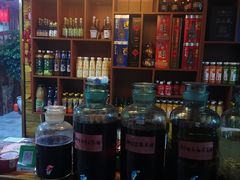 -果松木炭酸菜铜火锅·外婆参鸡汤