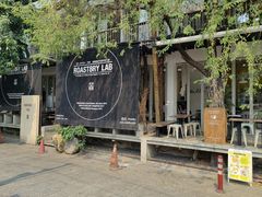 -Roast8ry Coffee Lab