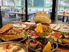 -ELI FALAFEL Lebanese&Mediterranean黎巴嫩美食(富城路店)