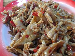 -老三样·美食研究中心(世贸路店)