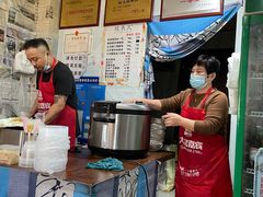 -陆长玖古法猪脚饭(玄风桥店)