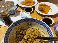 -沪西老弄堂面馆(定西路店)