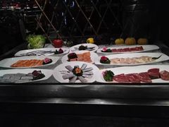 -四海一家自助餐(益田假日广场店)