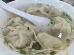 -珊珊小笼馆(仙霞路店)