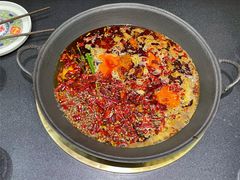 -沸炉重庆老火锅(军事博物馆店)