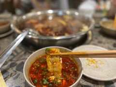 -肖肖酸萝卜鱼火锅(总店)