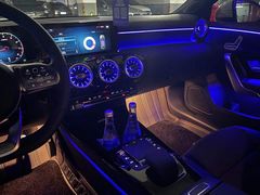 -上海星瀚奔驰4S店(红柳路店)