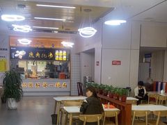 -陆元丰·兰州纯汤牛肉面(自强西路店)